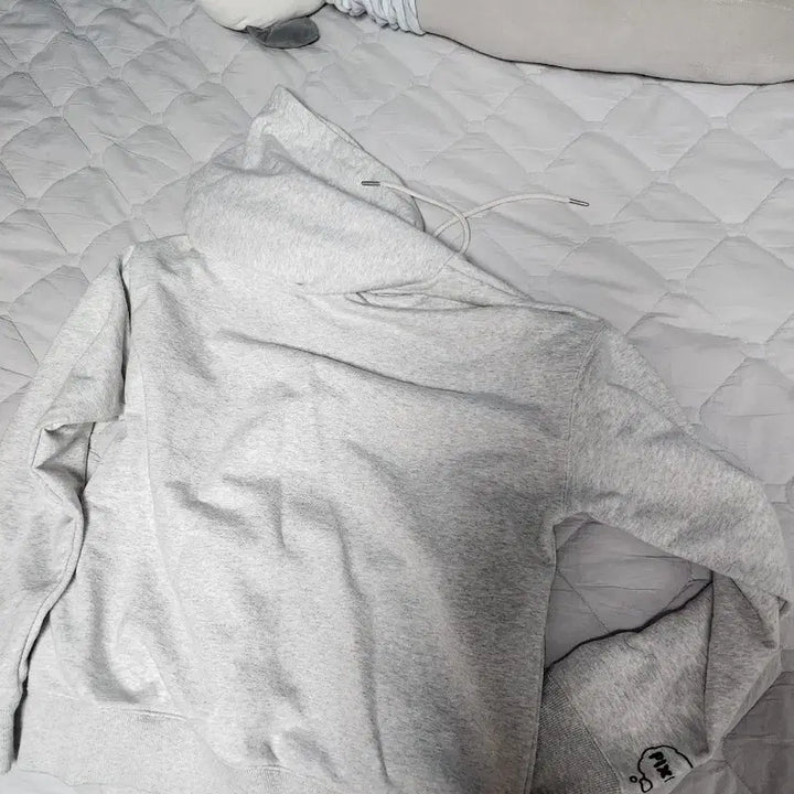 [BUNJANG] Pixelly JAMTTEUL Hoodie (M) / 픽셀리 잠뜰 후드집업(M)