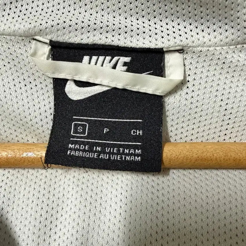 [BUNJANG] Nike Windrunner Fluorescent Jacket (S) / 나이키 윈드러너 바람막이 형광색 S