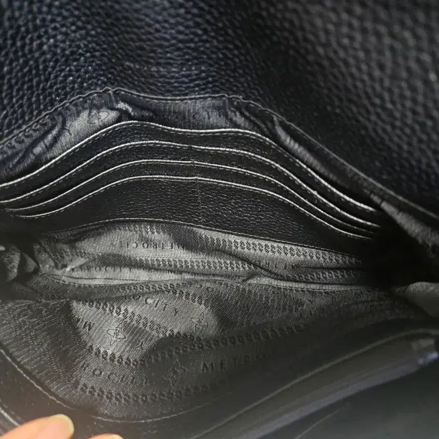 [BUNJANG] Metro City Shoulder Bag / 메트로시티 숄더백 팝니다