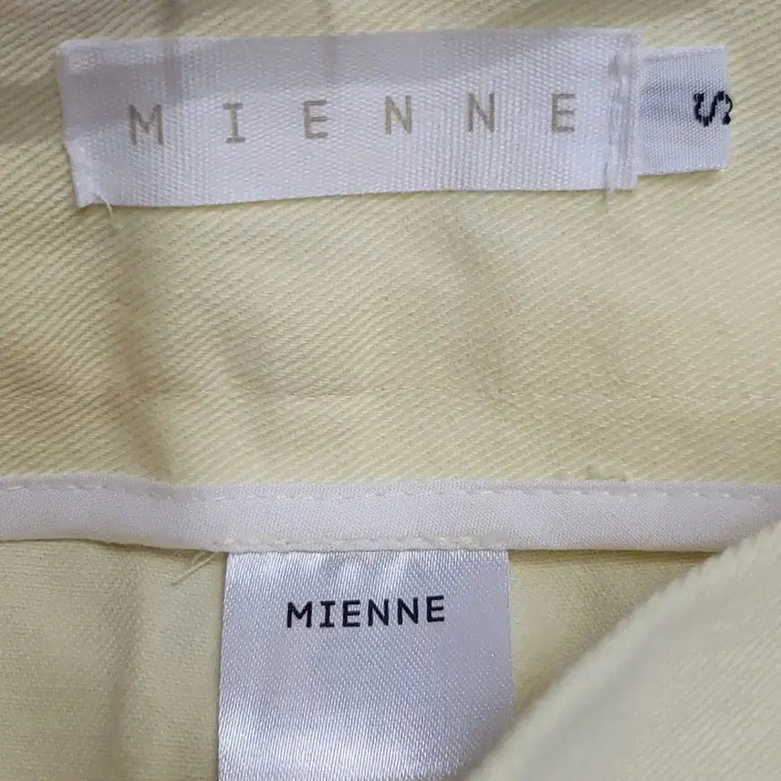 [BUNJANG] Miinne Detail Cutting Yellow Pants / 미엔느 자체제작 디테일 컷팅 옐로우 팬츠