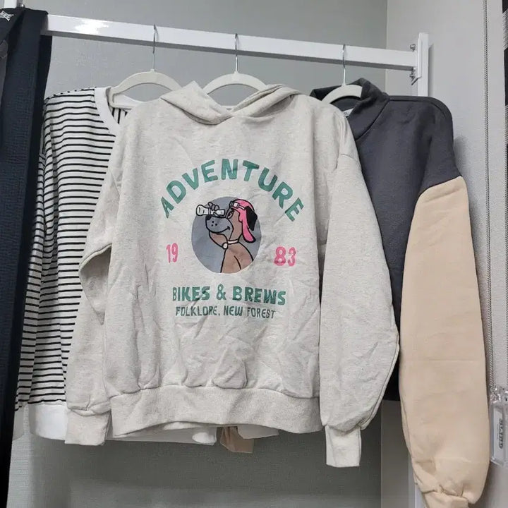 [BUNJANG] Assorted Tops Bundle Set / 3장 일괄가격)후드티, 맨투맨, 스트라이프 티셔츠