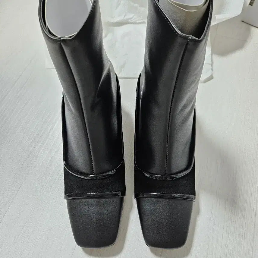 [BUNJANG] Handmade Hailey Ankle Boots 230 / (새상품) 수제화 천연가죽 앵클부츠 블랙 230