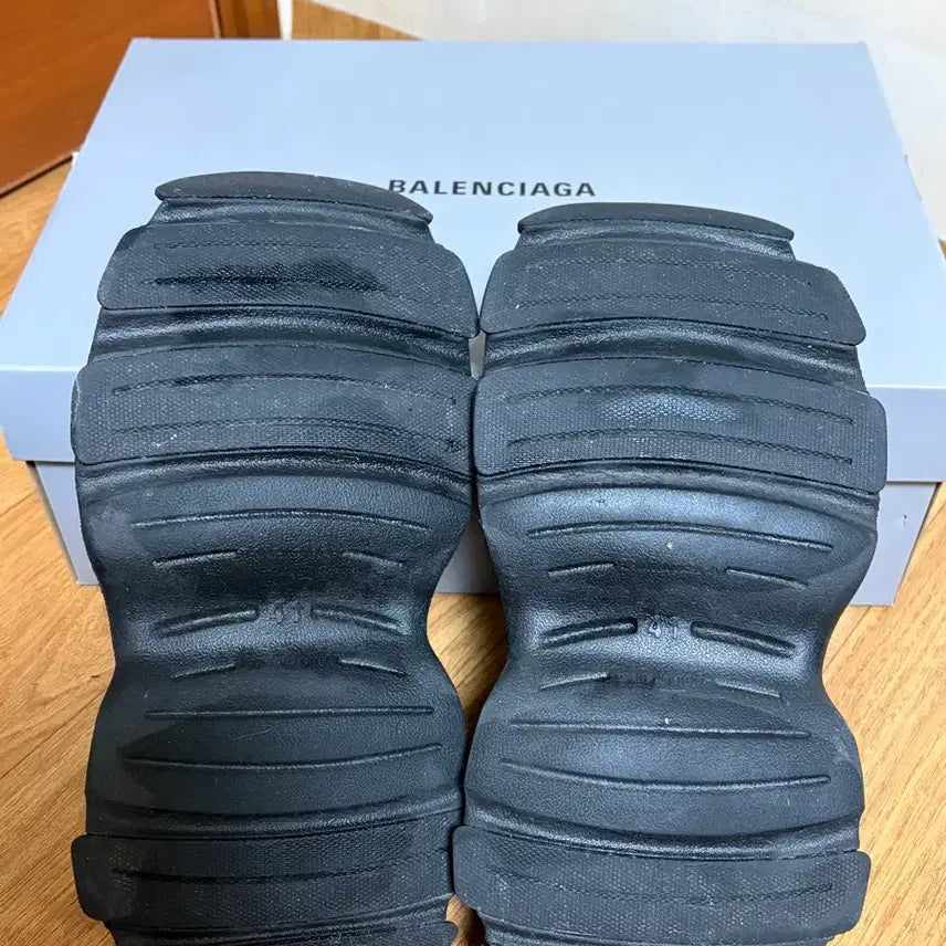 [BUNJANG] Balenciaga HD Lace-Up Skinners Sneakers / 발렌시아가 HD 레이스업 스키너즈 41