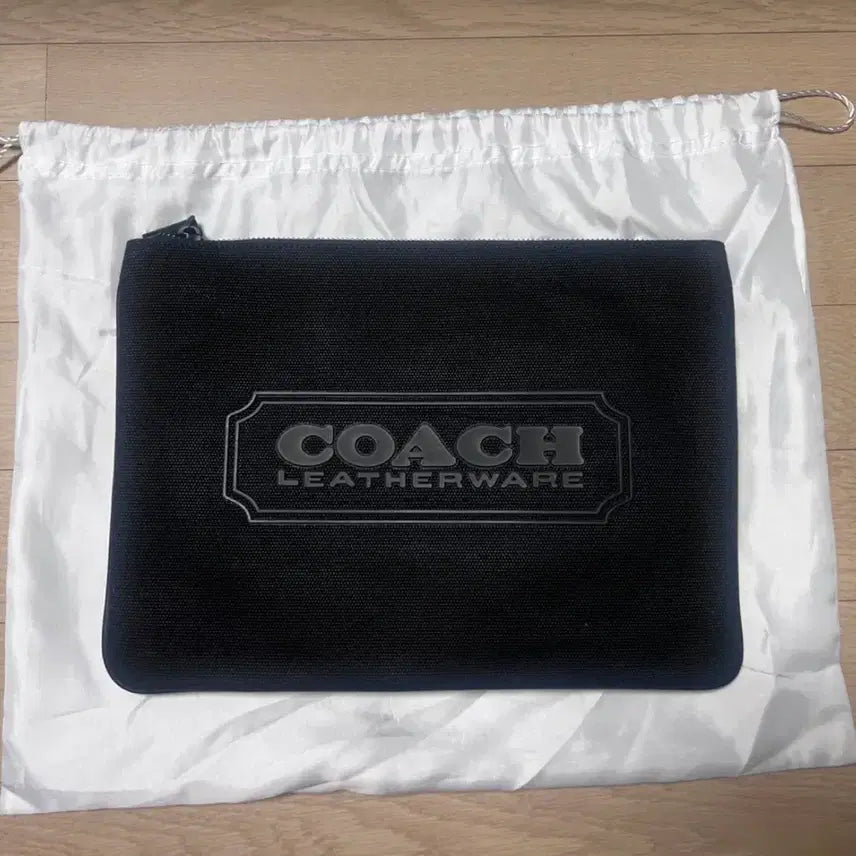 [BUNJANG] Coach Leatherware Clutch / (새거) 코치 레더웨어 가방 / 코치 레더웨어 클러치 / 코치 가방