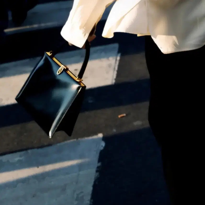 [BUNJANG] RER Lumi Bag - Black / 알에알 RER 루미백 블랙