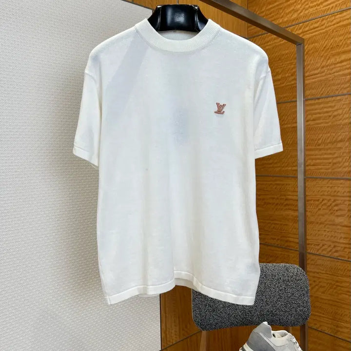 [BUNJANG] Louis Vuitton Logo T-Shirt Round Neck Men&
