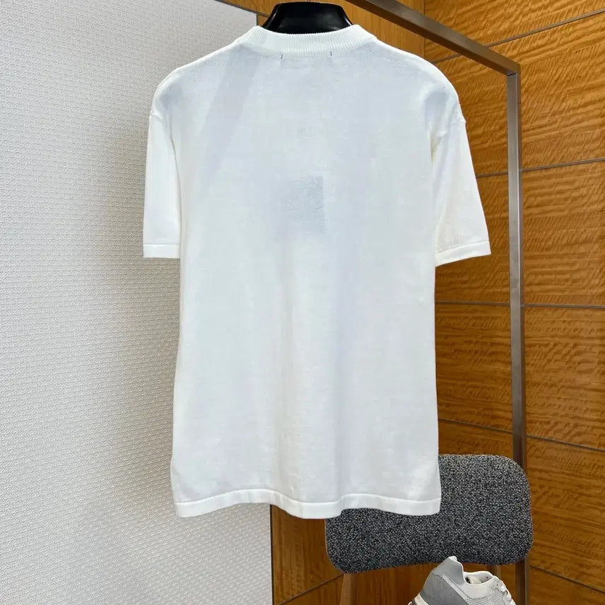 [BUNJANG] Louis Vuitton Logo T-Shirt Round Neck Men&