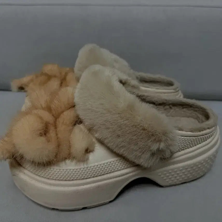 [BUNJANG] Crocs Mink Fur Custom Clogs / 크록스 밍크털 커스텀 버젼입니다