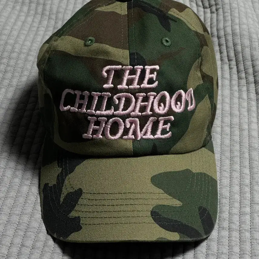 [SOLD OUT] 더차일드후드홈 카모 볼캡