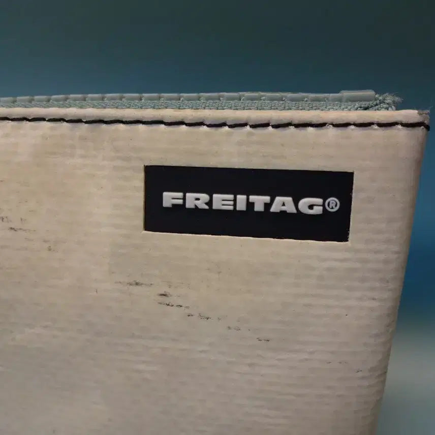 [BUNJANG] Freitag Blair Messenger Bag / 프라이탁 블레어