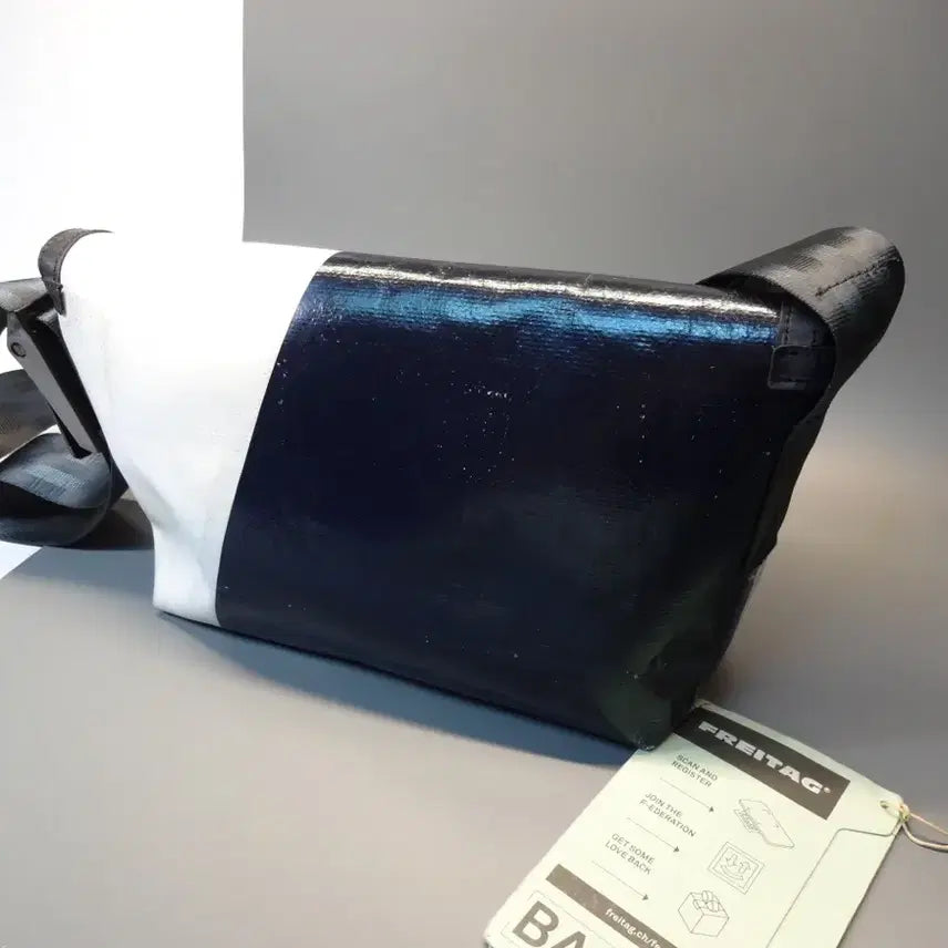 [BUNJANG] Freitag Hawaii Five-O Shoulder Bag / 프라이탁 하와이파이브오(하파오)