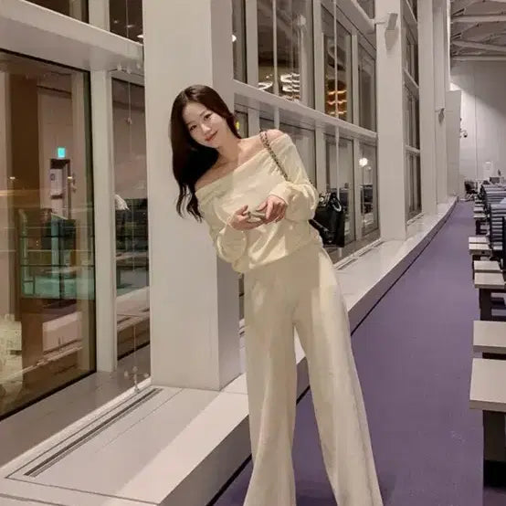 [BUNJANG] Dali Hotel Knit Training Set / <쇼핑몰 달리호텔 새상품> 니트 트레이닝 세트 셋업