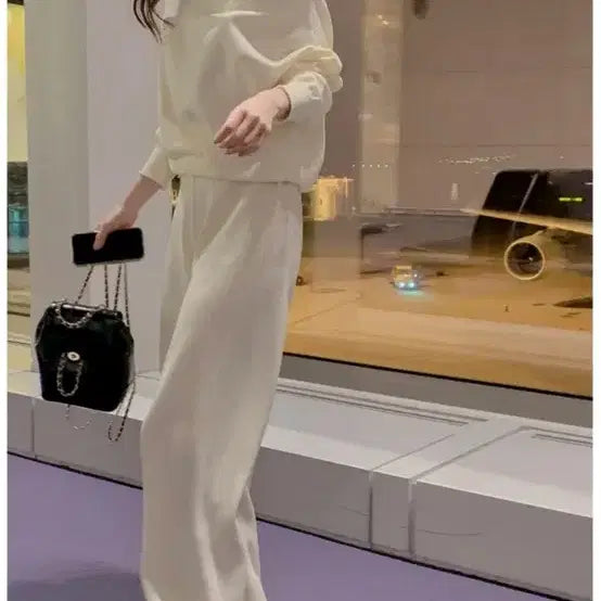 [BUNJANG] Dali Hotel Knit Training Set / <쇼핑몰 달리호텔 새상품> 니트 트레이닝 세트 셋업