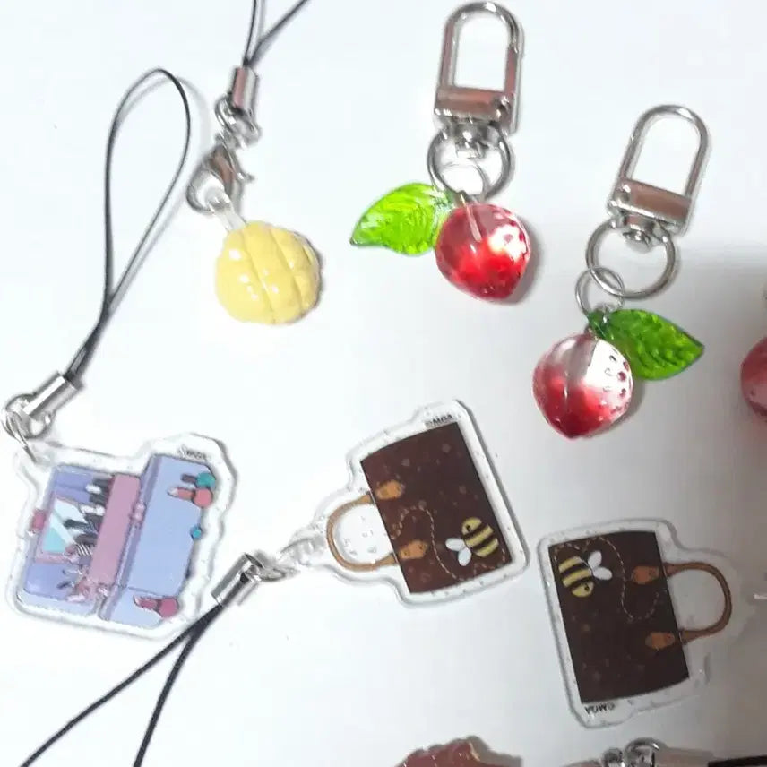 [BUNJANG] Handmade Fruit Acrylic Keyring Bundle Set / 핸드메이드 과일 소품 등 아크릴 키링 일괄