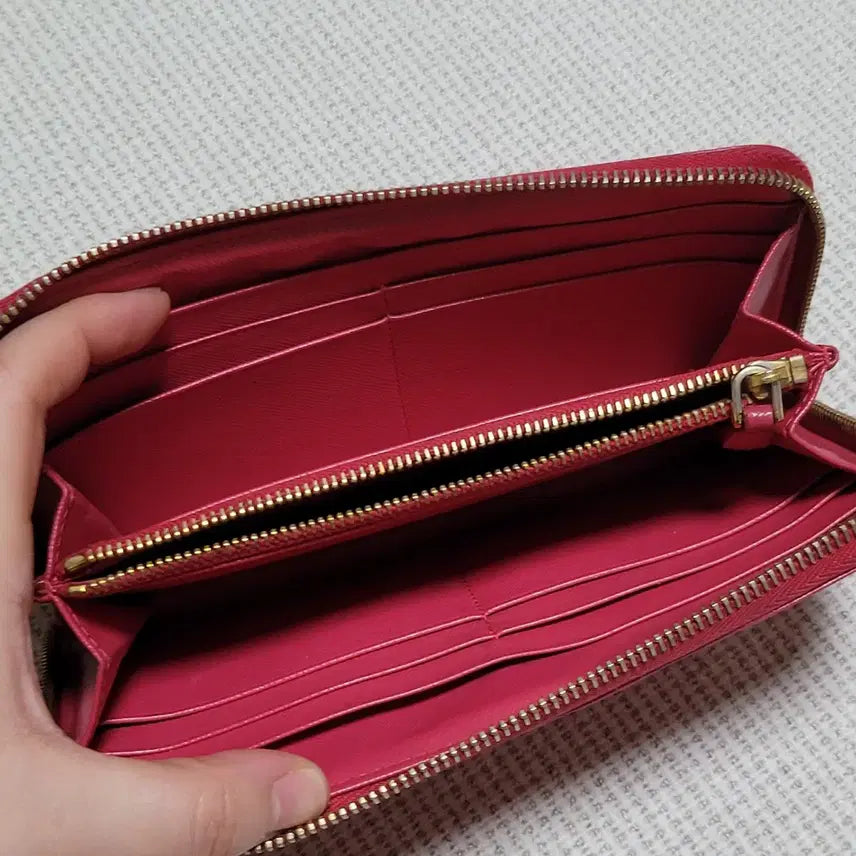 [BUNJANG] Prada Long Wallet (Refurbished) / 프라다 장지갑 정품(전체염색됨)