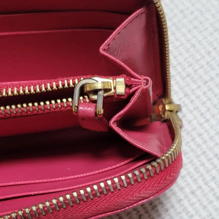 [BUNJANG] Prada Long Wallet (Refurbished) / 프라다 장지갑 정품(전체염색됨)