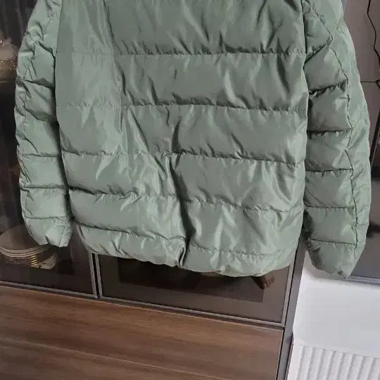 [BUNJANG] BCBG Goose Down Padded Jumper / BCBG 니트포켓 구스다운 패딩 점퍼