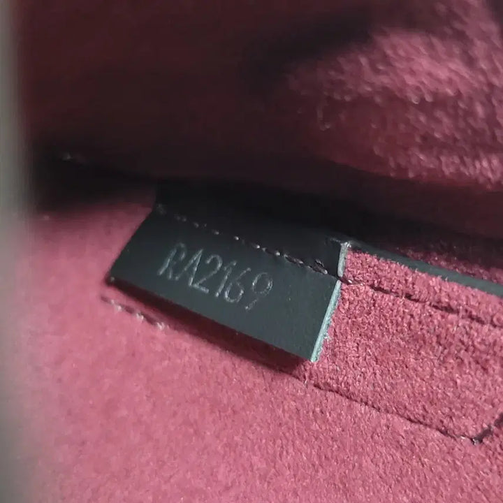 [BUNJANG] Louis Vuitton Alpha Triple Wallet (Small) / 루이비통 알파 트리플 지갑중 (소)사이즈