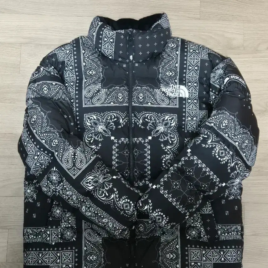 [BUNJANG] The North Face Bandana Padded Jacket L / 노스페이스 반다나 패딩 L