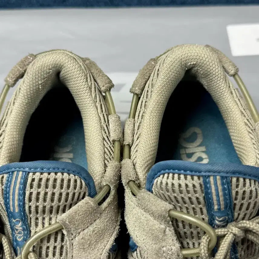 [SOLD OUT] 아식스타이거 젤마이 페더그레이 260