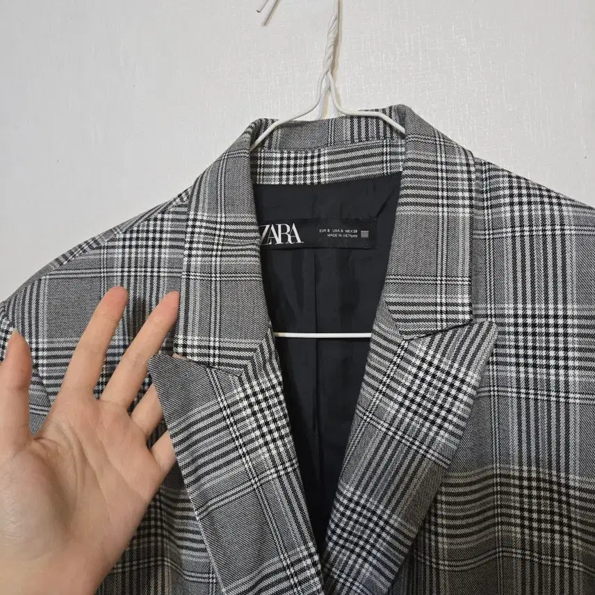 [BUNJANG] ZARA Gray Check Blazer Jacket / 자라 zara 회색 체크 블레이저 어깨패드 자켓 그레이