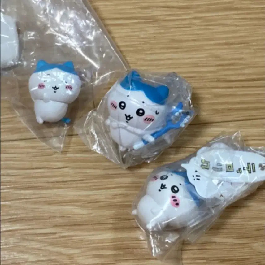 [BUNJANG] Hachiware Character Figure Bundle Set / 일괄 하치와레 키링 피규어