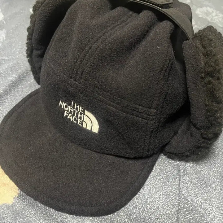 [BUNJANG] The North Face Trooper Hat - Black / 노스페이스 트루퍼햇 블랙