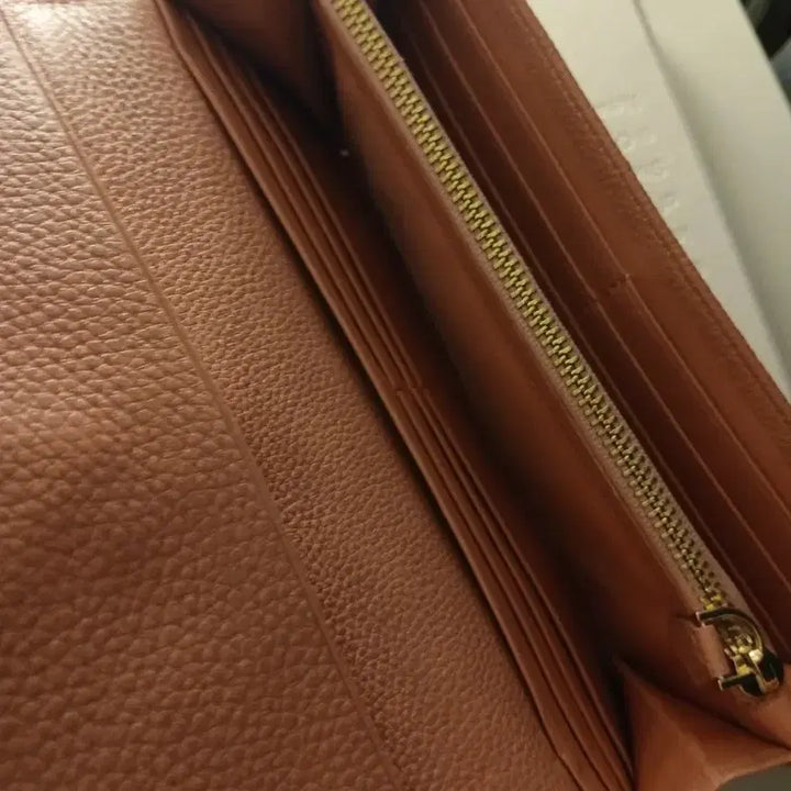 [BUNJANG] Pink Cowhide Long Wallet / 딸기우유 핑크 가죽 장지갑