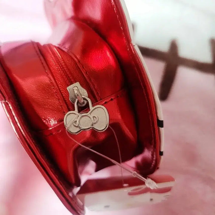 [BUNJANG] Hello Kitty Face Pouch Bag / (새상품)2011년도 고전키티 헬로키티 얼굴 파우치 키티가방