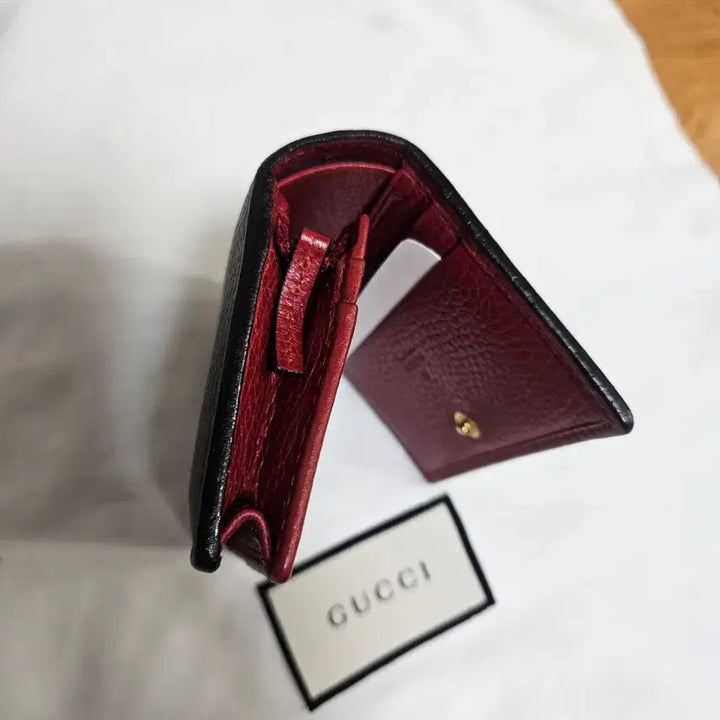 [BUNJANG] Gucci Bifold Wallet / 구찌 반지갑 정품입니다