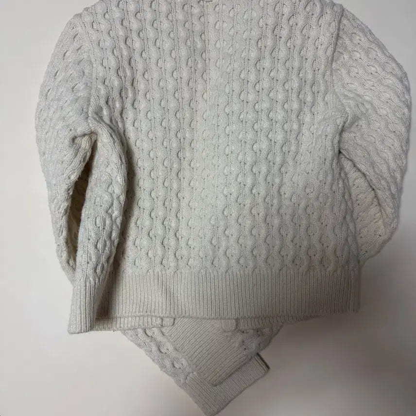 [BUNJANG] Guess Cropped Cable Knit Cardigan / 게스가디건