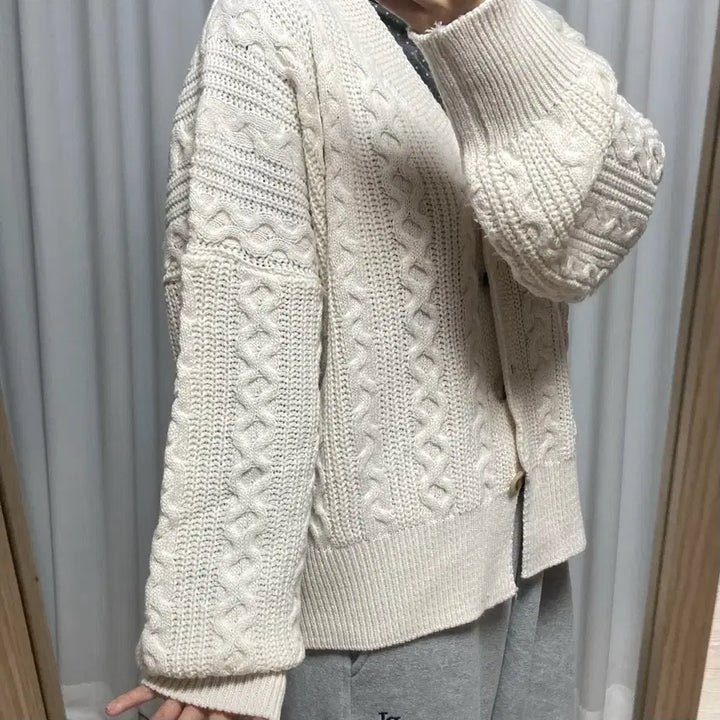 [BUNJANG] Vintage Cable Knit Cardigan / 착샷O) [일본빈티지] 폭닥우유맛 꽈배기 니트 가디건