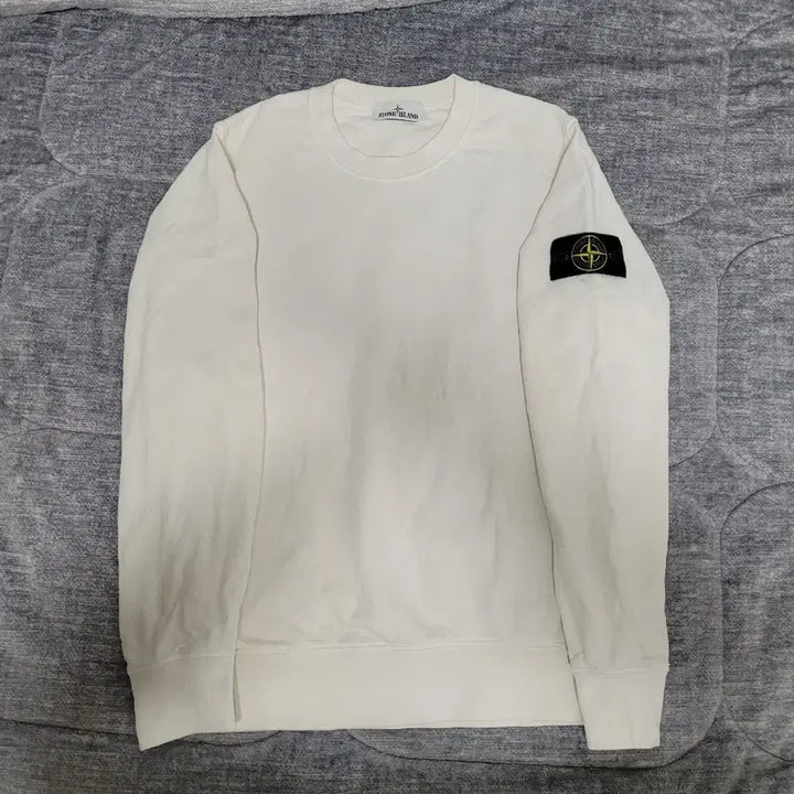 [BUNJANG] Stone Island Basic Crewneck Sweatshirt / 스톤아일랜드 화이트 맨투맨
