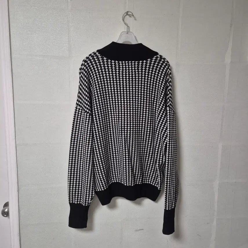 [SOLD OUT] 칼 라거펠트 하운드투스 니트 집업 77