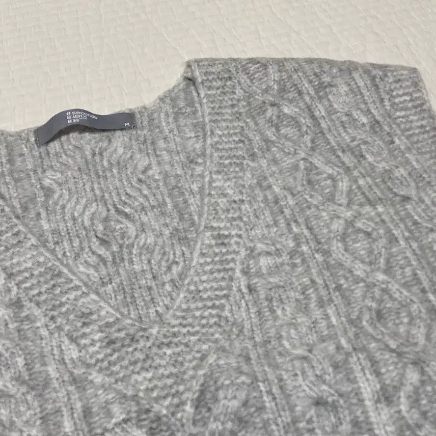 [BUNJANG] 8 Seconds Cable Knit Vest / 에잇세컨즈 케이블 니트 베스트