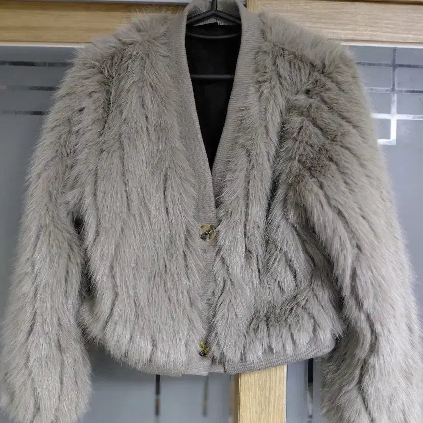 [BUNJANG] Short Faux Fur Jacket / 숏 인조 퍼 자켓 그레이