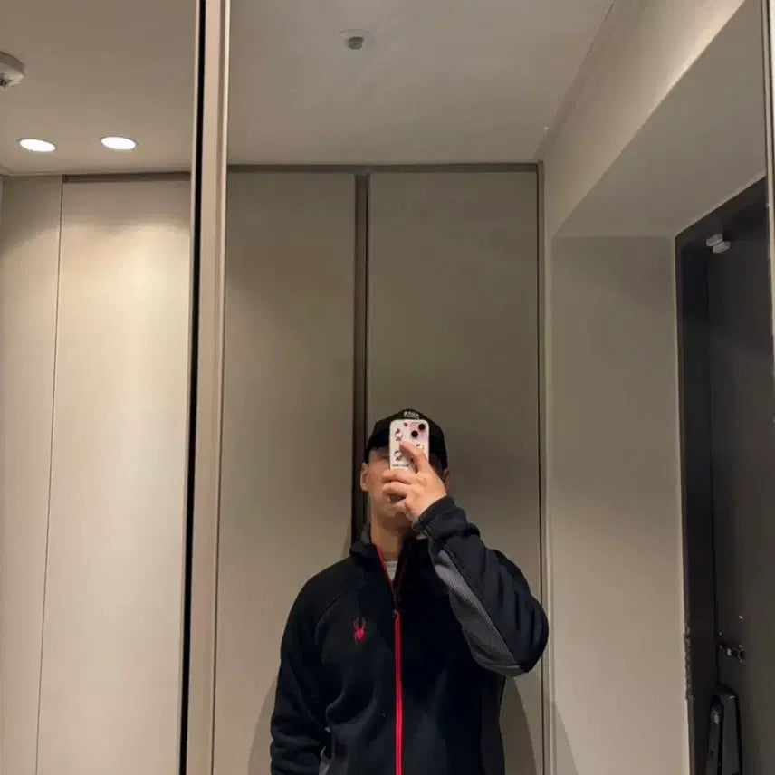 [BUNJANG] Spider Functional Hooded Zip-up Jacket / (새상품급) 스파이더 두툼한 기능성 후드집업 L(100)