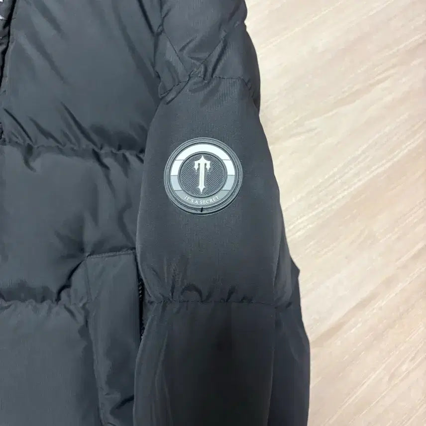 [BUNJANG] Trapstar Black Padded Jumper Hooded Jacket / 트랩스타 블랙 패딩 점퍼 후드