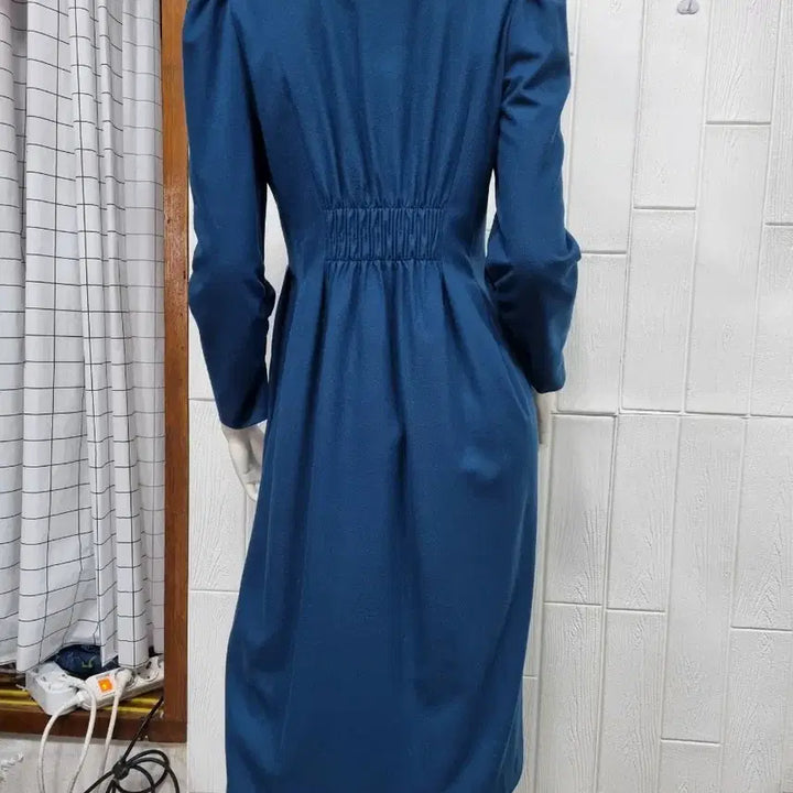 [BUNJANG] Valencia Blue Puff Sleeve Long Dress (Size 66) / 발렌시아 파란색 퍼프소매 롱 원피스 66