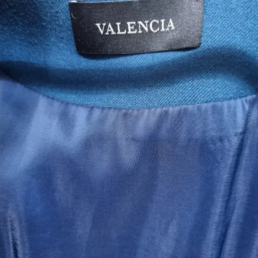 [BUNJANG] Valencia Blue Puff Sleeve Long Dress (Size 66) / 발렌시아 파란색 퍼프소매 롱 원피스 66