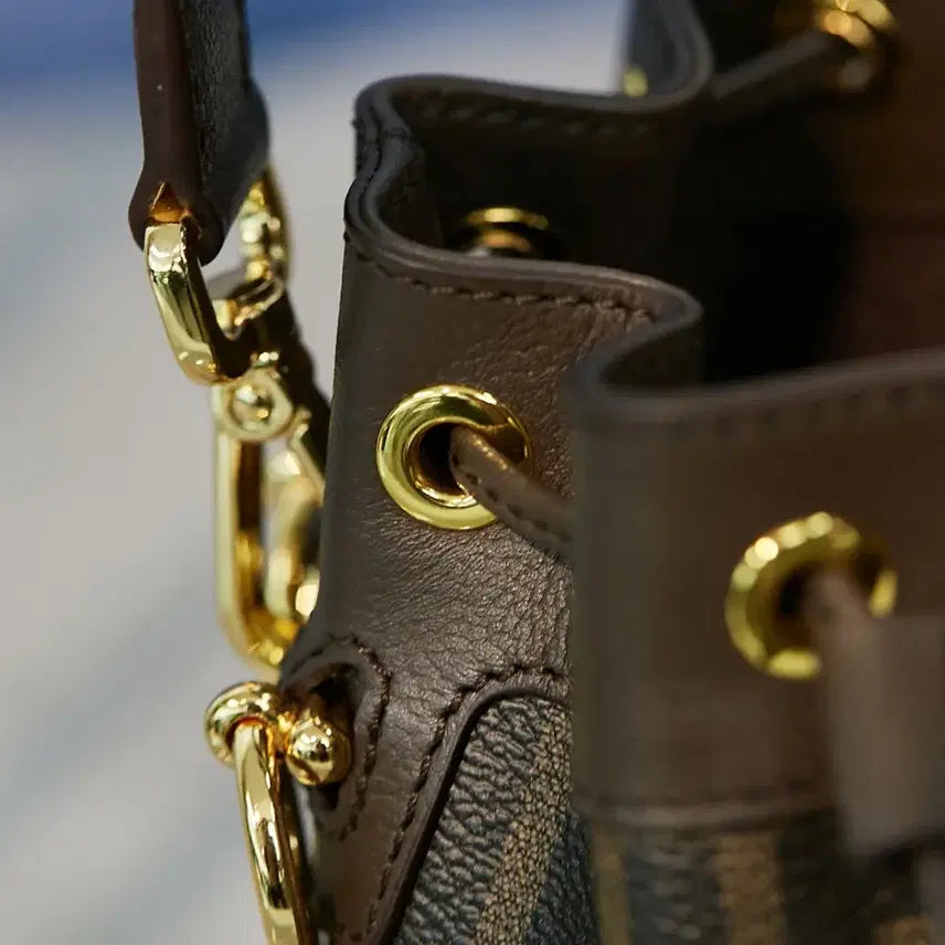 [SOLD OUT] 정품 펜디 몬트레조 버킷벡_리폼 가방