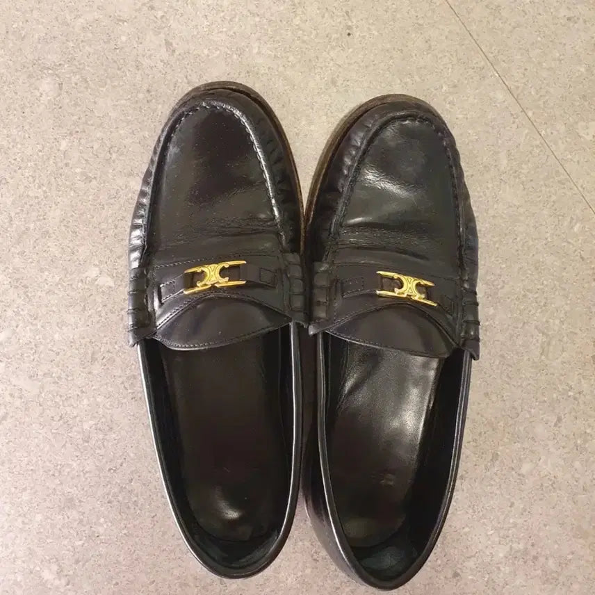 [BUNJANG] Celine Loafers Black Leather Shoes / 셀린느 로퍼 정품 35.5
