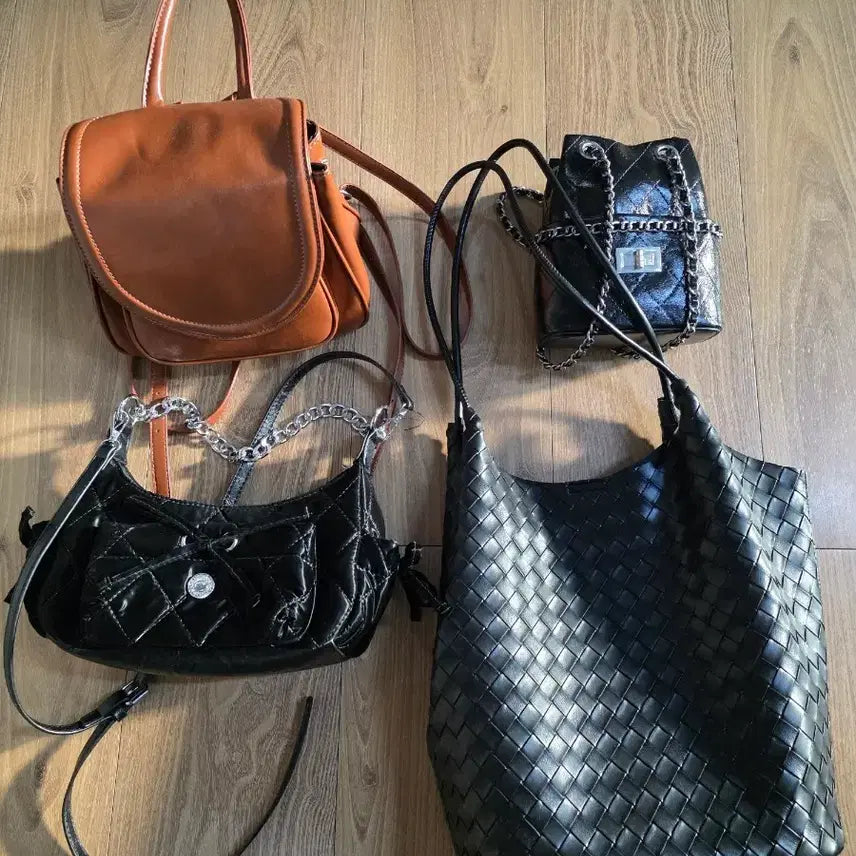 [BUNJANG] Women's Handbag Bundle Set / 여자  가방 팝니다