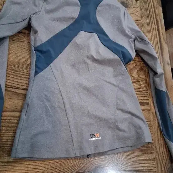 [BUNJANG] Descente Gray Training Zip-Up Jacket / 데상트 그레이 컬러 트레이닝 집업