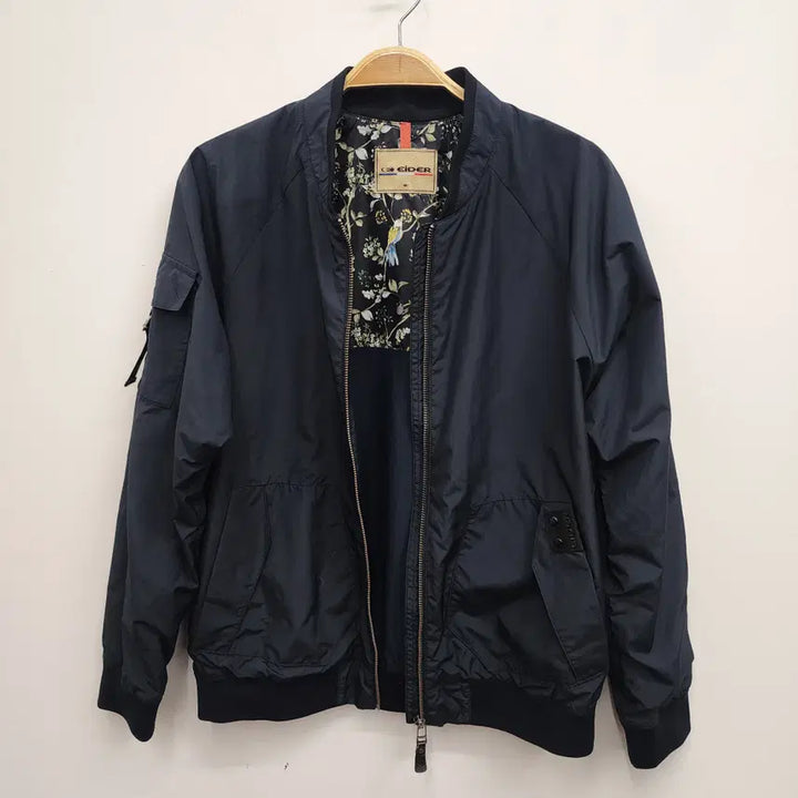 [BUNJANG] Eider Women's Gore-Tex Windbreaker Jacket / 아이더 여성 바람막이 95사이즈