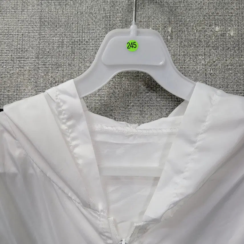 [BUNJANG] F White Windbreaker / ㅊ245 화이트 바람막이 F