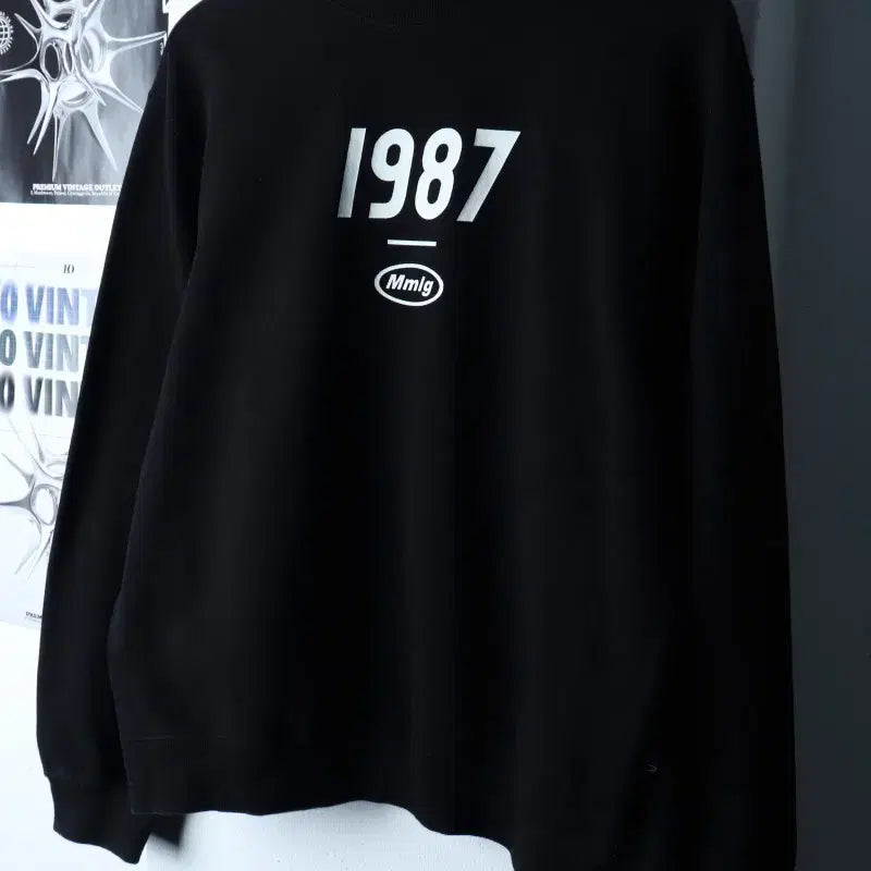 [BUNJANG] Mmlg Big Logo Black Sweatshirt / (S) 엠엠엘지 맨투맨 티셔츠 빅로고 블랙 올드스쿨-17533