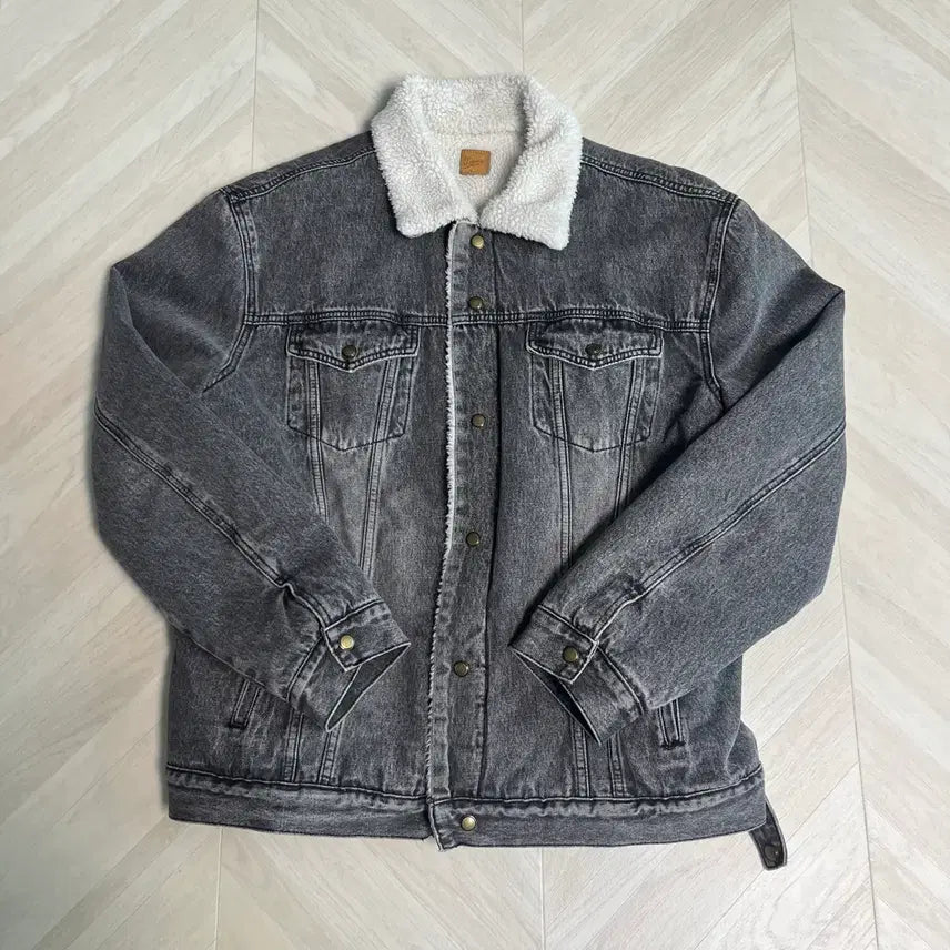[BUNJANG] Lafarge Store Washed Denim Sherpa Trucker Jacket / 라퍼지스토어 워시드 데님 쉐르파 트러커 자켓 워시드블랙(새상품)