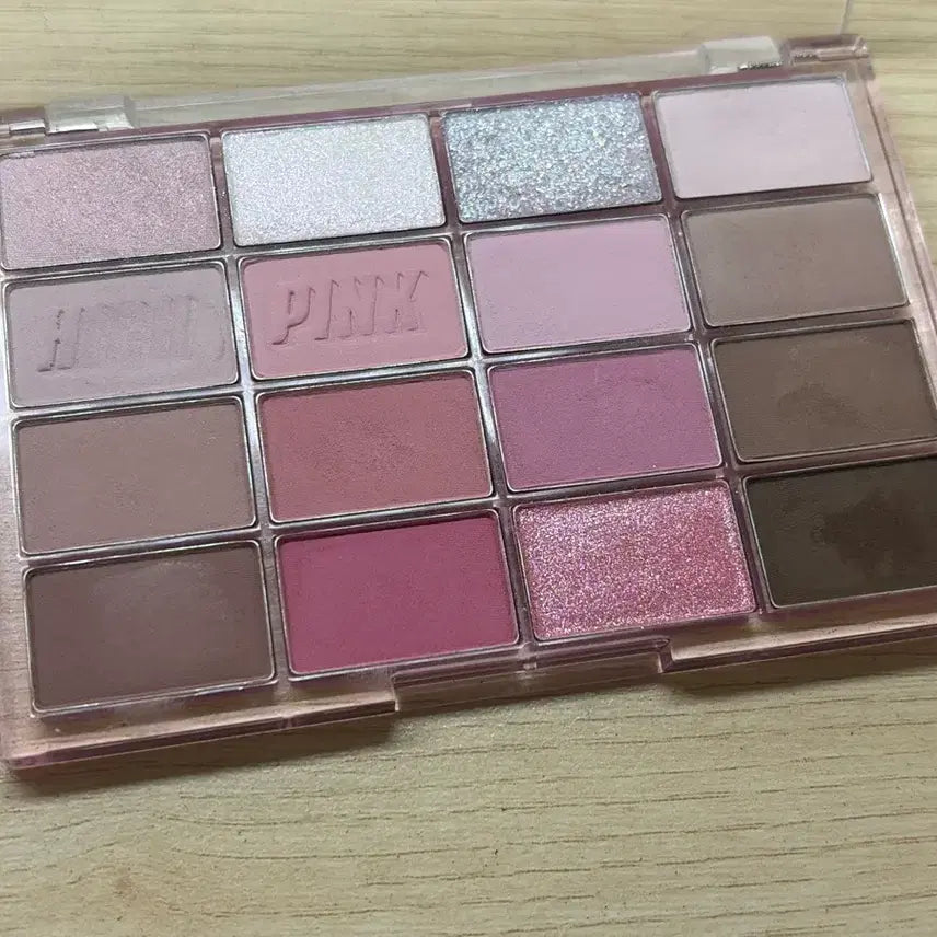 [BUNJANG] WAKE MAKE Soft Blurring Eye Palette 09 High Pink Blurring / 웨이크메이크 소프트 블러링 아이팔레트 09하이 핑크 블러링