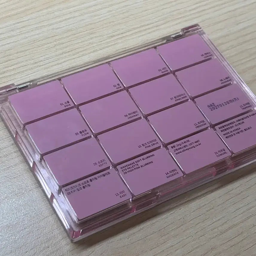 [BUNJANG] WAKE MAKE Soft Blurring Eye Palette 09 High Pink Blurring / 웨이크메이크 소프트 블러링 아이팔레트 09하이 핑크 블러링